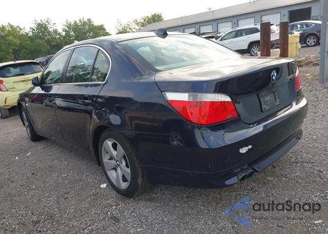 2006 BMW 525 Xi из США, поврежденный, VIN WBANF33546CS34417